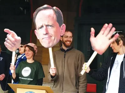 Sen. Pat Toomey’s reluctance to address his protesters appears to be fueling a progressive wave