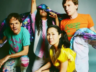 On Mountain Moves, Deerhoof unearths the political undertones of past albums and gives us a political protest album for the times