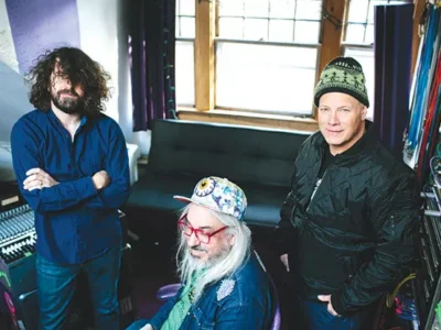 Critics’ Pick: Dinosaur Jr. at Mr. Smalls