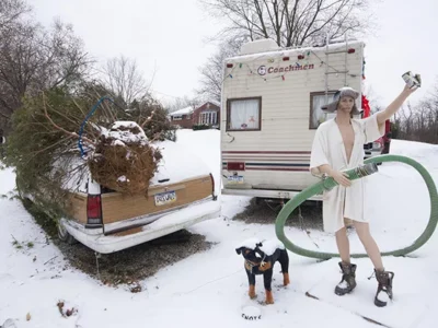 Sites from a Christmas Vacation themed Christmas display in Pittsburgh