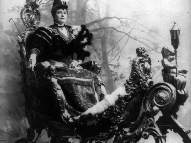 Actress and singer Lillian Russell Moore, buried in  Allegheny Cemetery, turns 156