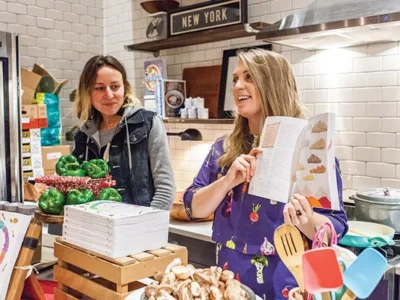 Food Mood Girl Lindsey Smith wants you to eat your feelings