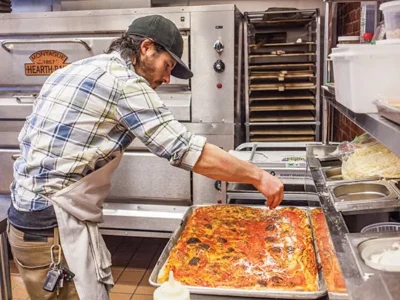 Driftwood Oven rallies funds for a storefront