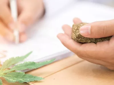 Proposed medical-marijuana regulations would give special privileges to dispensaries and growers partnered with Pa.’s university-connected research hospitals