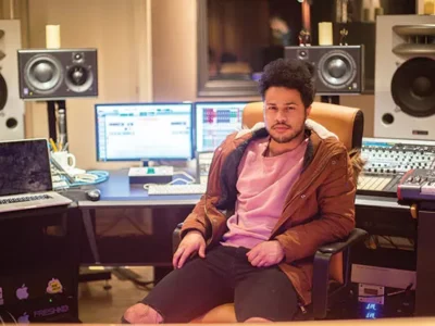 Alt-R&B artist Amir Miles signs distribution deal with Capitol Records