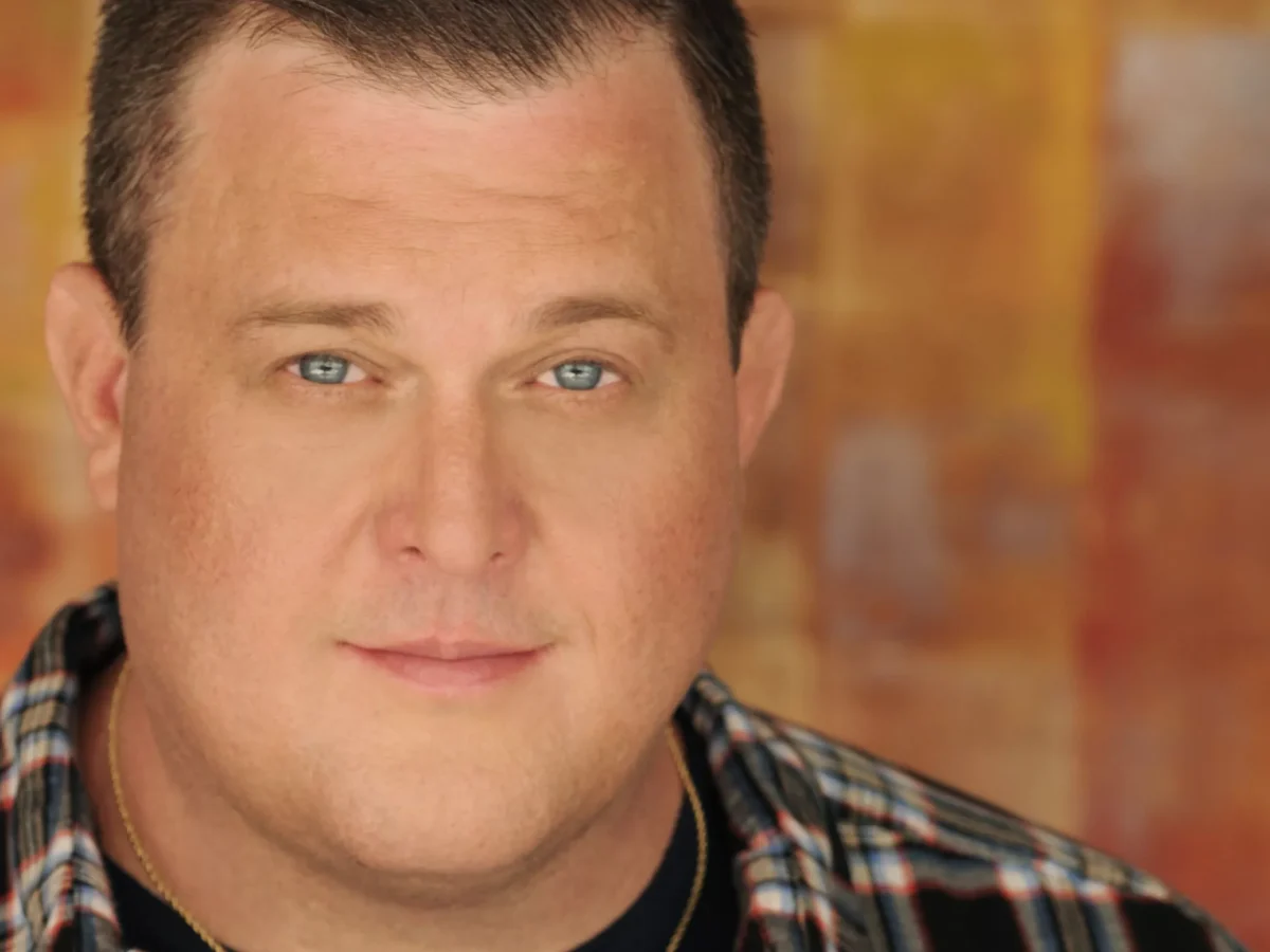 Yinz can see Pittsburgh-born comedian Billy Gardell live at the Benedum Center on Nov. 17