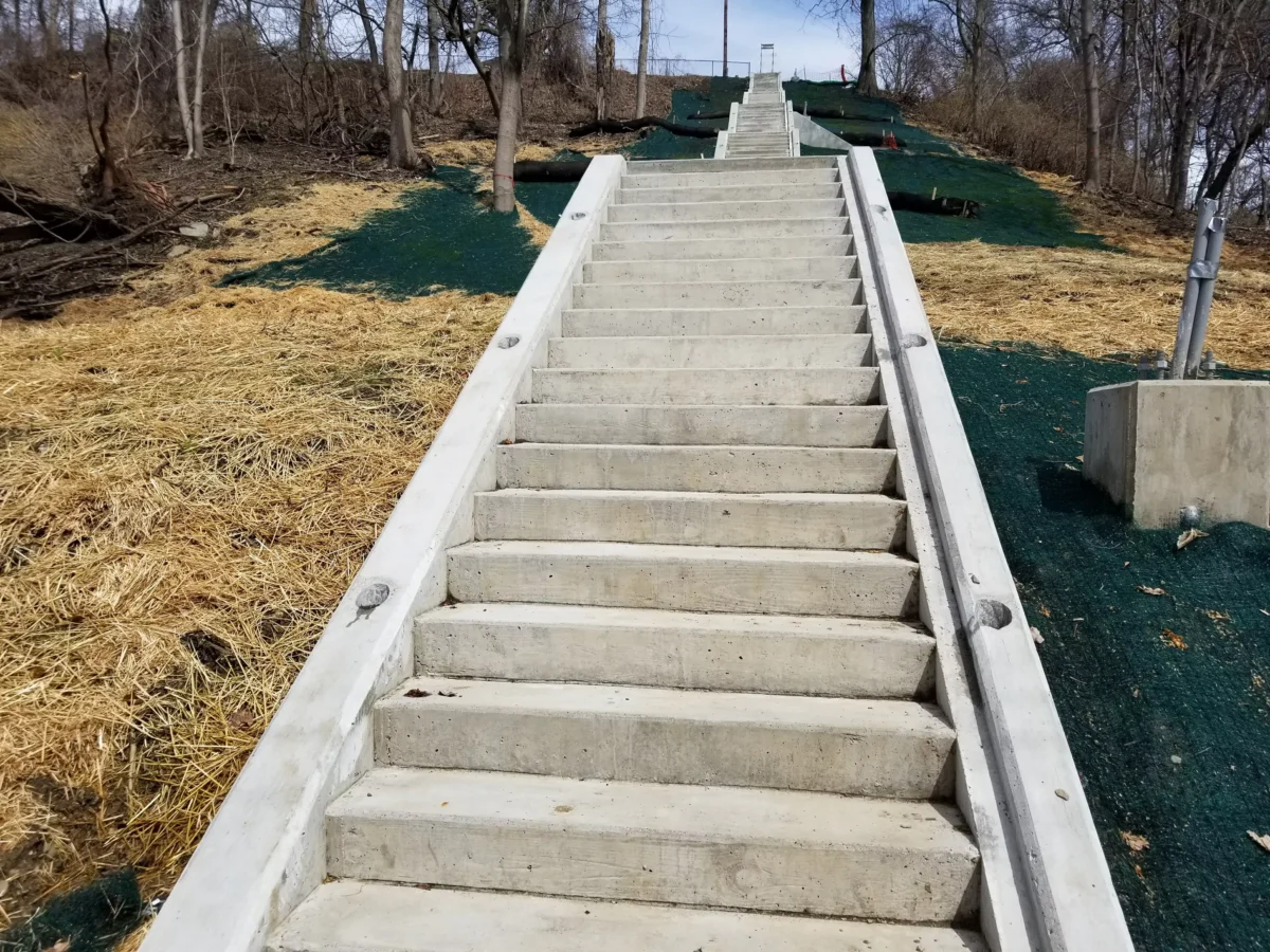 New steps being installed in Oakland include a small ramp for bikes