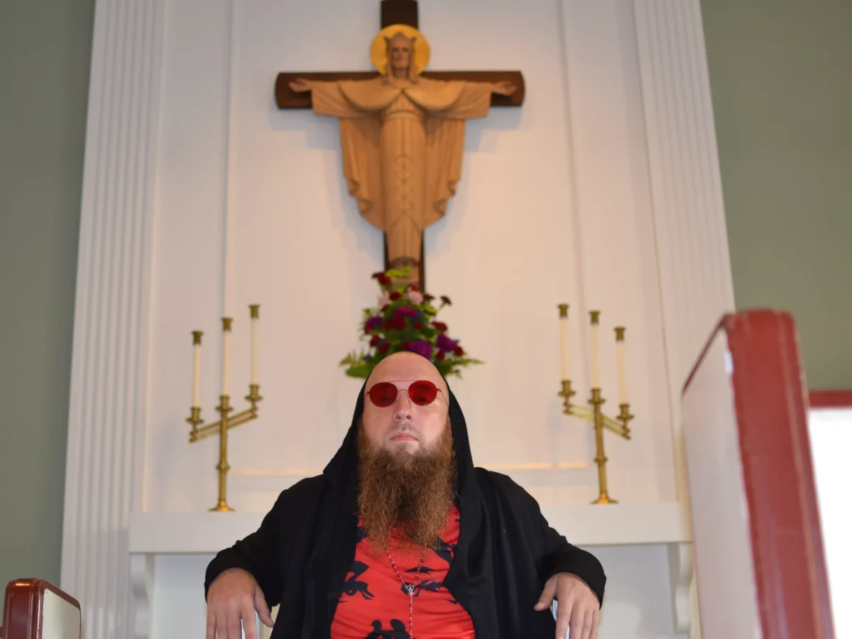 MP3 Monday: Mike Hitt