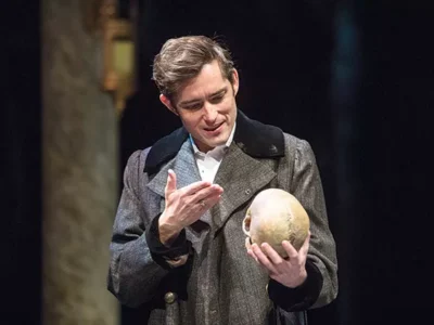 Ted Pappas caps a distinguished 18 years at Public Theater with Hamlet