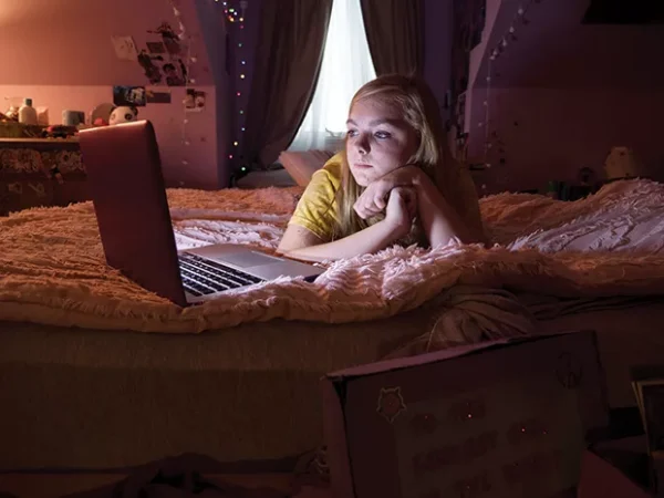 Eighth Grade tackles social media, anxiety, and viscerally awkward embarrassment