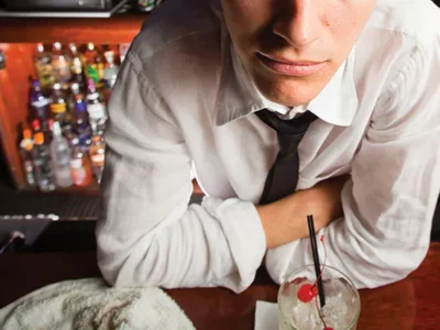 Want to enjoy a night out? Listen to your bartender.