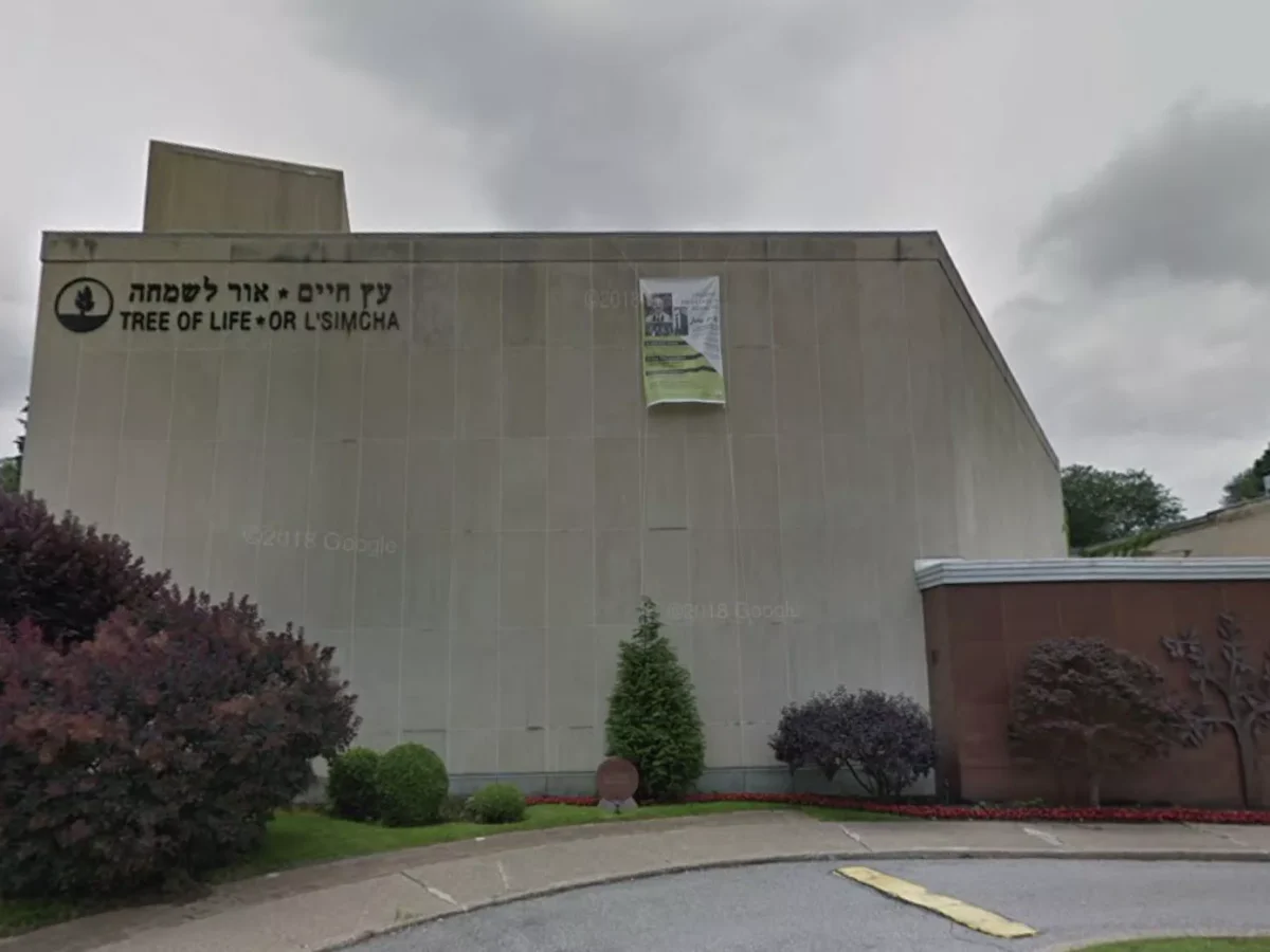 Shooting at synagogue in Pittsburgh’s Squirrel Hill neighborhood leaves 11 dead