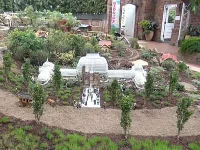 Phipps Conservatory and Botanical Gardens celebrates 125 years with a mix of old and new