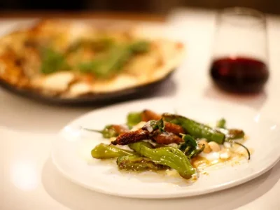 Bonfire Food & Drink brings the heat to the South Side