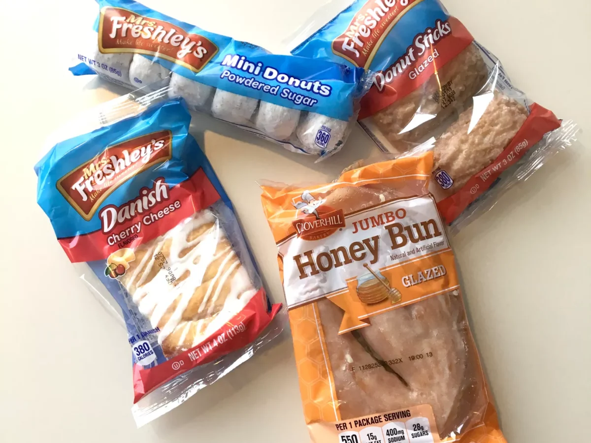 Talkin’ Snack: Ranking vending machine pastries