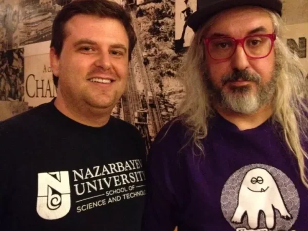 Playing disc golf with J. Mascis in the Catskills