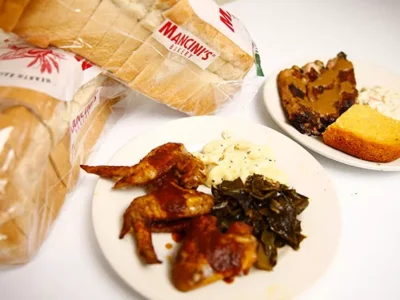 Ribs N Bread brings South Carolina barbecue to Oakland