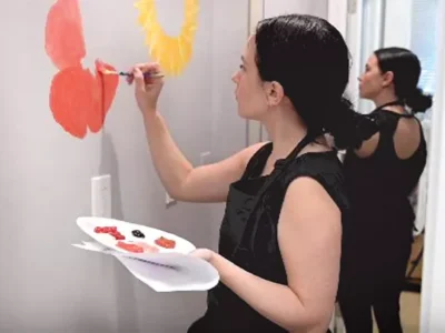 Try these welcoming dressing rooms on for size