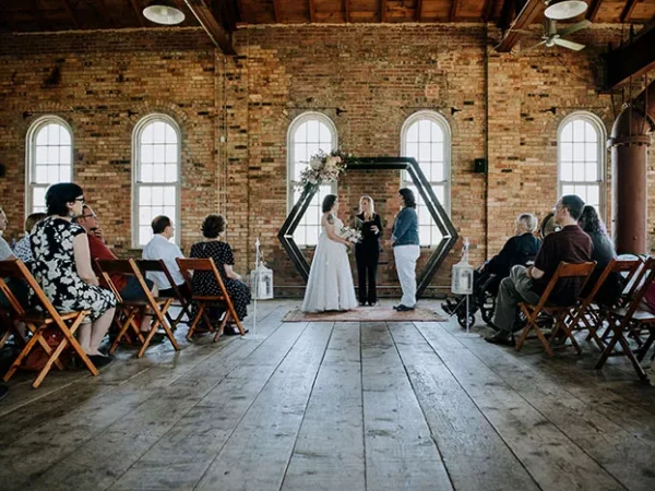 A wedding for under $4k? Pop Up Pittsburgh Wedding Co. can make that happen