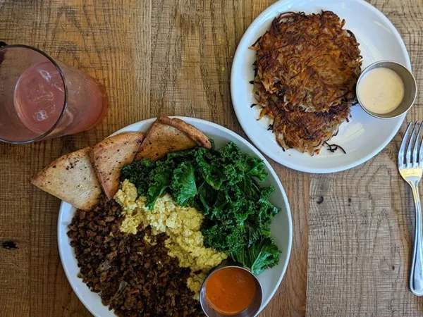 B52, a popular Pittsburgh vegan restaurant, announces permanent closure