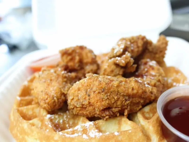 Fried chicken and waffles, to stay
