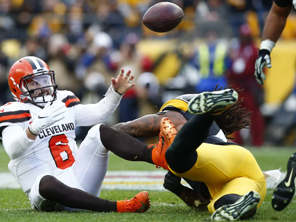 Pylon Pics: ‘Duck’ called up in win over Browns