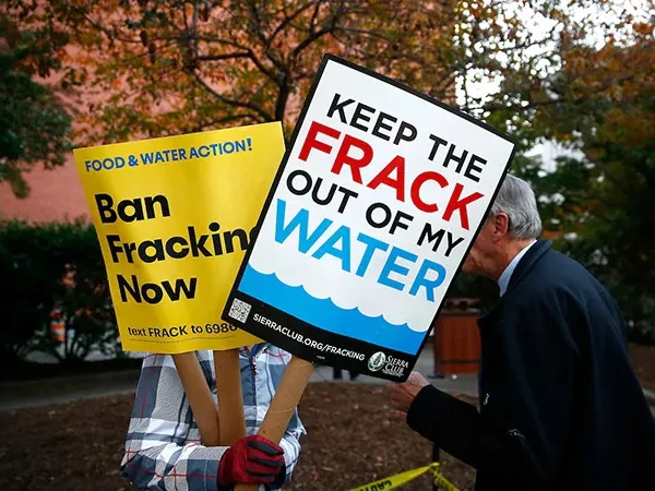 Pa. poll shows support for a fracking ban, but also some support for natural-gas drilling in state