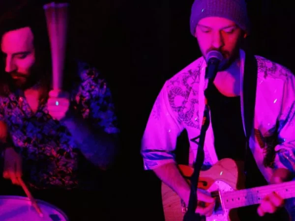 Meet Rippin’ Cigs and their debut EP Auto Infinite Fantasy Vol. 1