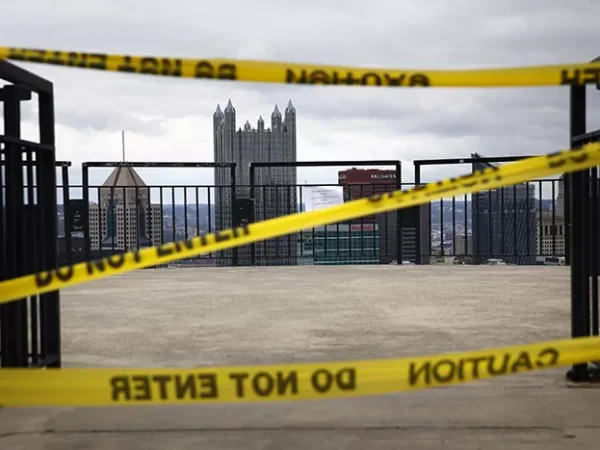 City of Pittsburgh closes Mount Washington overlook following busy weekend of residents not properly social distancing