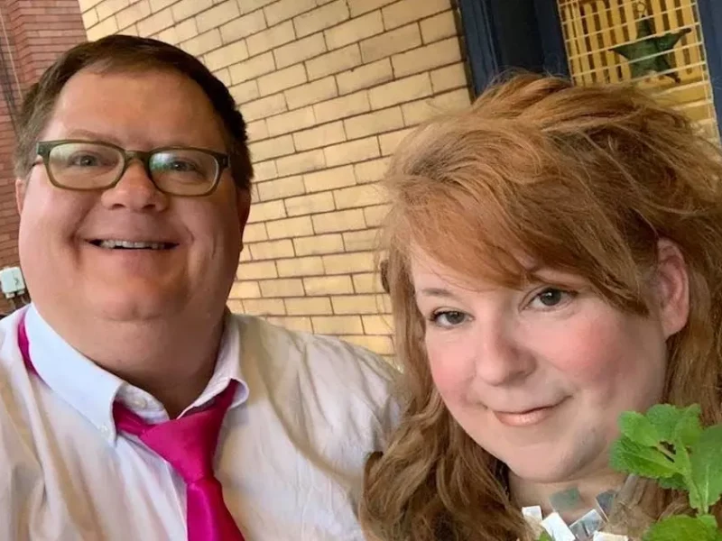 With frozen pizza for catering and neighbors as their guests, a Pittsburgh couple weds on the porch during COVID-19