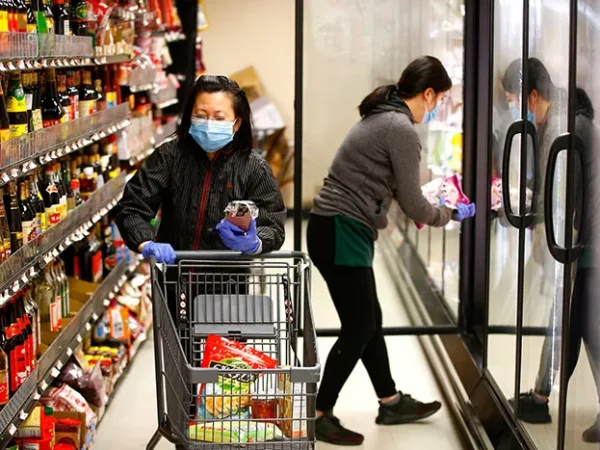 As panicked shoppers flock to supermarket chains, Pittsburgh’s small markets and grocers remain quietly stocked