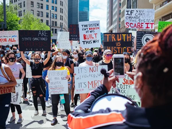 Protest honoring George Floyd brings thousands to Downtown Pittsburgh; ends in destruction not supported by protest organizers