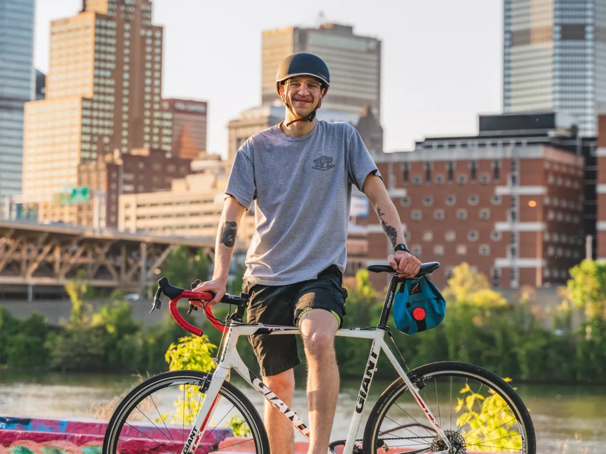 Bankrupt Bodega owner to bike 412 miles in one week for 412 Food Rescue fundraiser