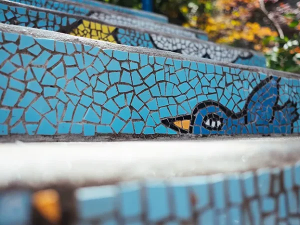 Spend the season exploring murals and statues with this Public Art Summer Scavenger Hunt