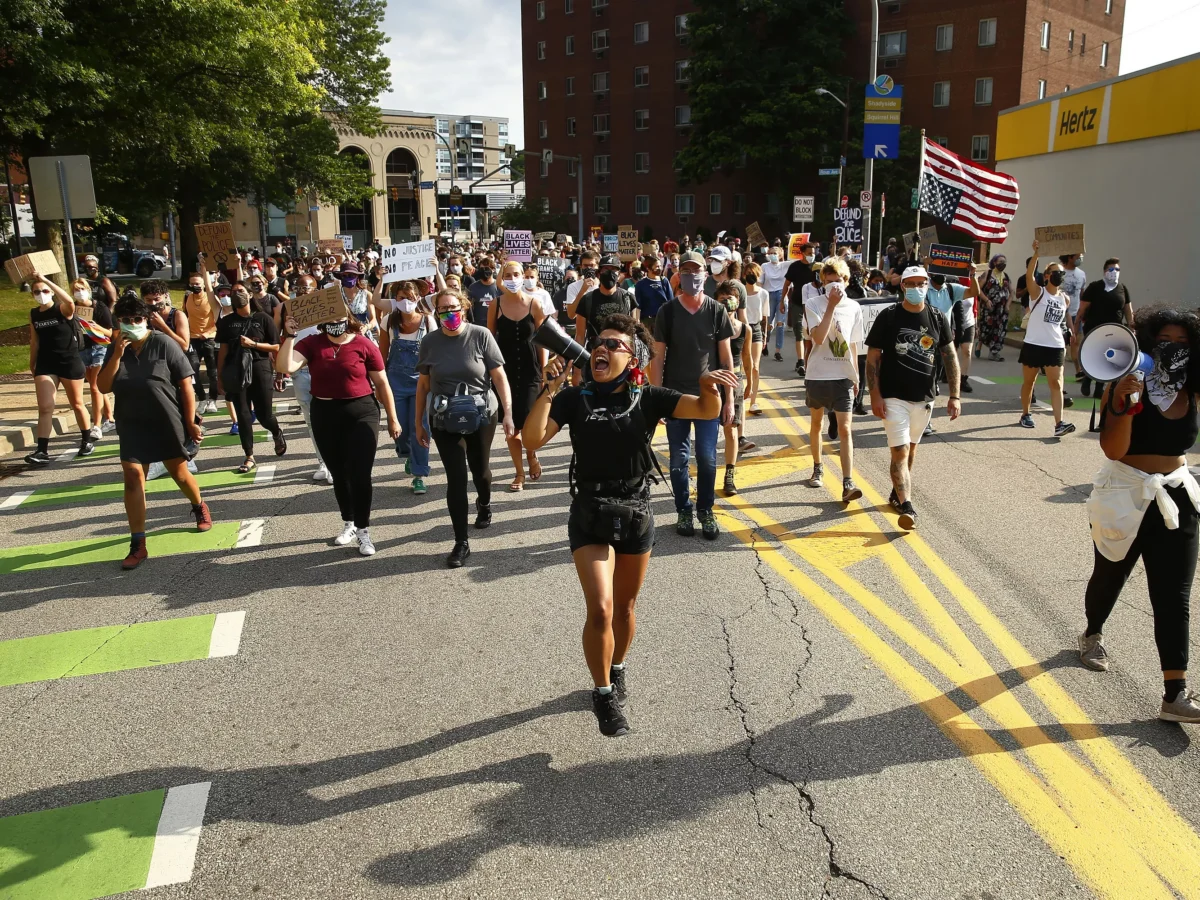 PHOTOS: #StopTheStation march through East Liberty