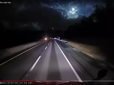 That bright light sky was a “Halloween fireball,” not a UFO