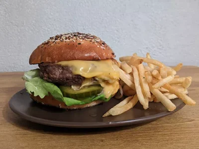 Takeout Review: Bistro Burger at Poulet Bleu