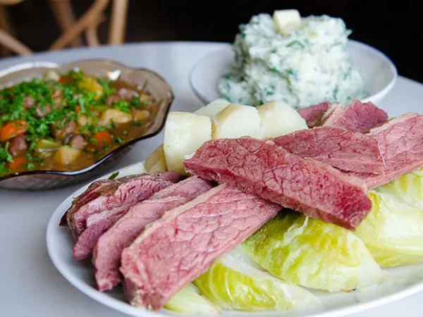 An Irish meal for St. Patrick’s Day, a Downtown coffee shop closes, and more Pittsburgh food news