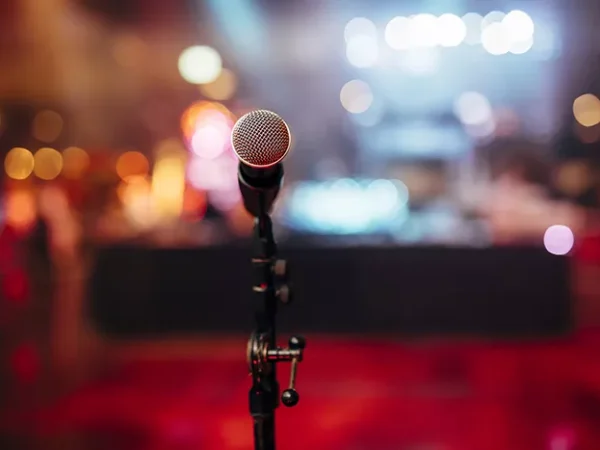 Kingfly Spirits brings live comedy back to Pittsburgh