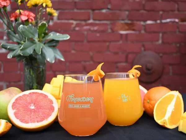 Personalized mimosas for Mother’s Day, a rooftop beer garden reopens, and other Pittsburgh food news