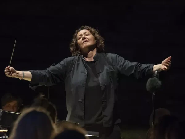 Pittsburgh Symphony Orchestra returns to Heinz Hall for its 2021-22 season