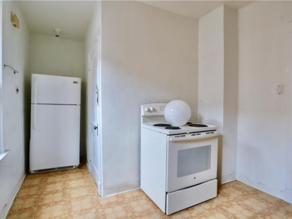 Five cursed Pittsburgh apartment kitchens now on the market