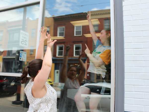 Pittsburgh performance company uses Penn Avenue storefronts to stage live shows