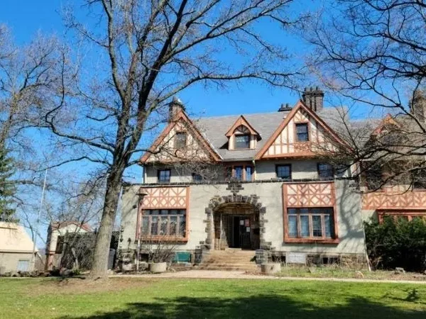 29 local artists to appear at Pittsburgh Center for Arts and Media’s 10th annual yART Sale