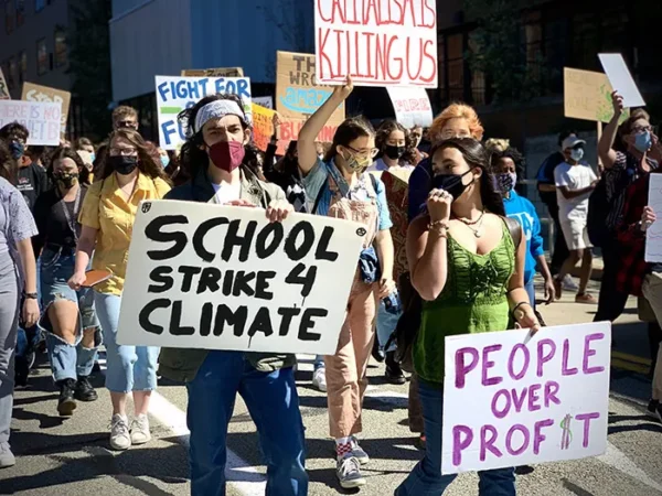 About 200 march for Sunrise Movement Pittsburgh’s Strike for Climate Justice
