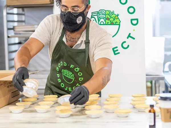 Fried pizza, doggie ice cream, and more Pittsburgh food news