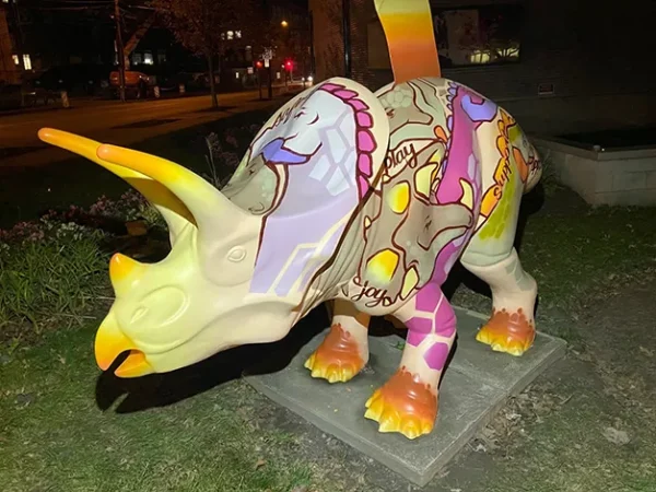 Pittsburgh dinosaur statue repainted to spread message of “diversity and inclusion”