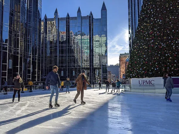 Pittsburgh rinks to go ice skating this winter