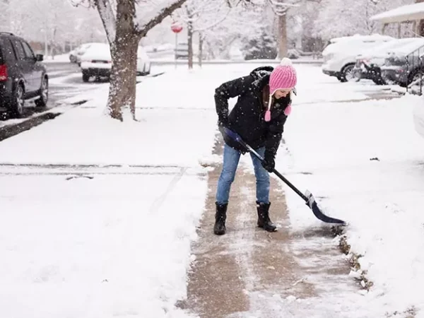 Pittsburgh looking for participants for its Snow Angels shoveling program