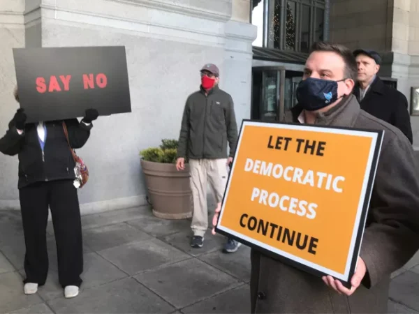 In a contentious rally, regional leaders advocate for Wilkinsburg-Pittsburgh merger